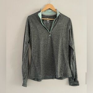 Nike Gray 1/4 Zip Up Pullover Sweatshirt